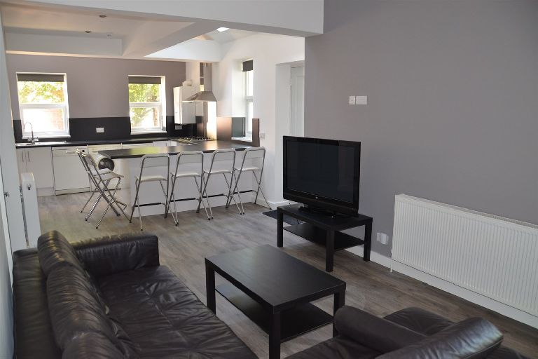 Image of Derby Road, NG7